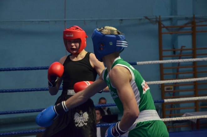 Eliminacje Mistrzostw Polski Juniorów w boksie [02.03.3013] - zdjęcie #13 - eOstroleka.pl