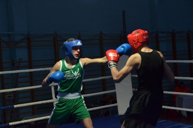 Eliminacje Mistrzostw Polski Juniorów w boksie [02.03.3013] - zdjęcie #9 - eOstroleka.pl