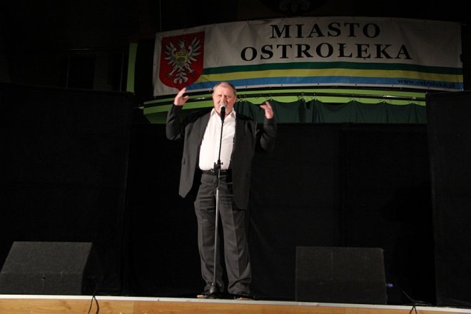 II Ostrołęcka Noc Kabaretowa [9 III 2013] - zdjęcie #3 - eOstroleka.pl