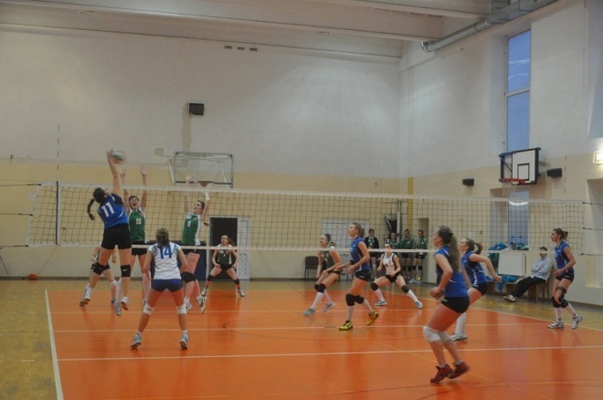 Nike Ostrołęka - NOSiR Nowy Dwór Mazowiecki (10.03.2013) - zdjęcie #9 - eOstroleka.pl