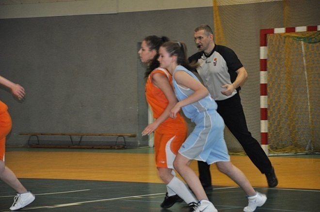 Tęcza Ostrołęka - MUKS Płock (08.03.2013) - zdjęcie #22 - eOstroleka.pl