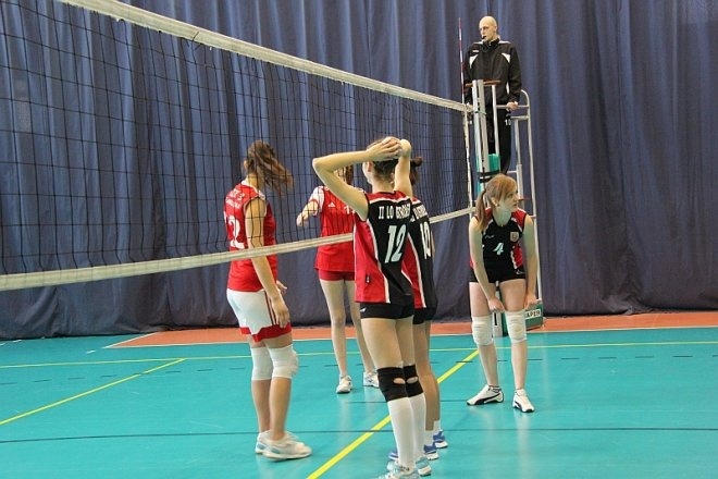 Mistrzostwa Szkół Średnich w Siatkę [11 III 2013] - zdjęcie #41 - eOstroleka.pl