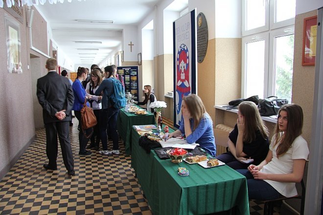 Dzień otwarty w I LO [ZDJĘCIA] - zdjęcie #6 - eOstroleka.pl