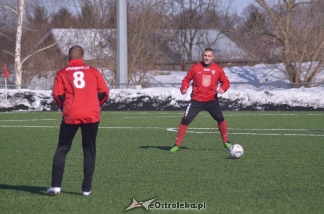 Narew Ostrołęka - KS CK Troszyn 8:0 [16.03.2013] - zdjęcie #53 - eOstroleka.pl