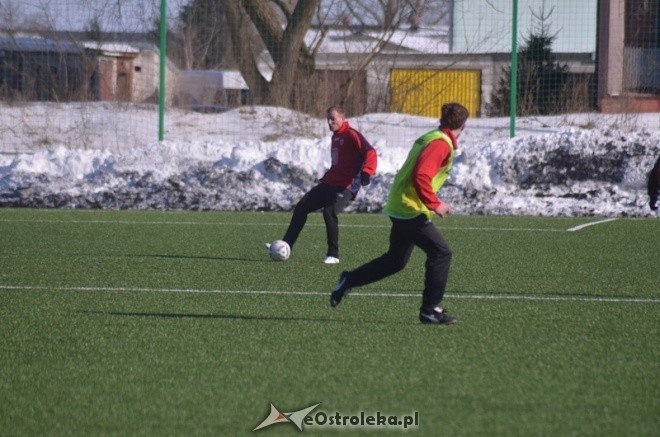Narew Ostrołęka - KS CK Troszyn 8:0 [16.03.2013] - zdjęcie #51 - eOstroleka.pl