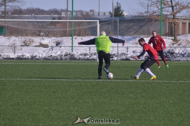 Narew Ostrołęka - KS CK Troszyn 8:0 [16.03.2013] - zdjęcie #50 - eOstroleka.pl