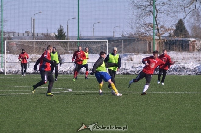 Narew Ostrołęka - KS CK Troszyn 8:0 [16.03.2013] - zdjęcie #43 - eOstroleka.pl