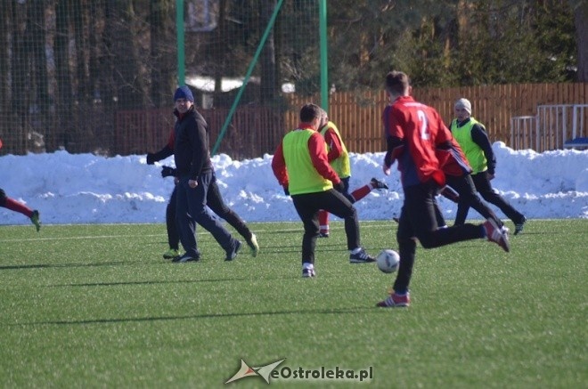 Narew Ostrołęka - KS CK Troszyn 8:0 [16.03.2013] - zdjęcie #35 - eOstroleka.pl