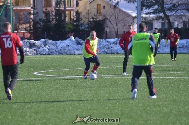 Narew Ostrołęka - KS CK Troszyn 8:0 [16.03.2013] - zdjęcie #20 - eOstroleka.pl