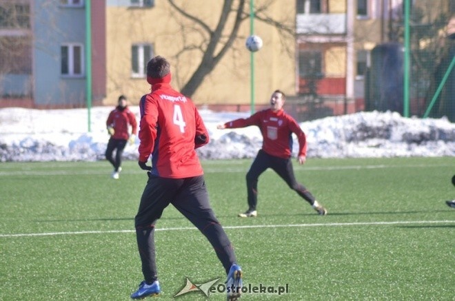 Narew Ostrołęka - KS CK Troszyn 8:0 [16.03.2013] - zdjęcie #18 - eOstroleka.pl