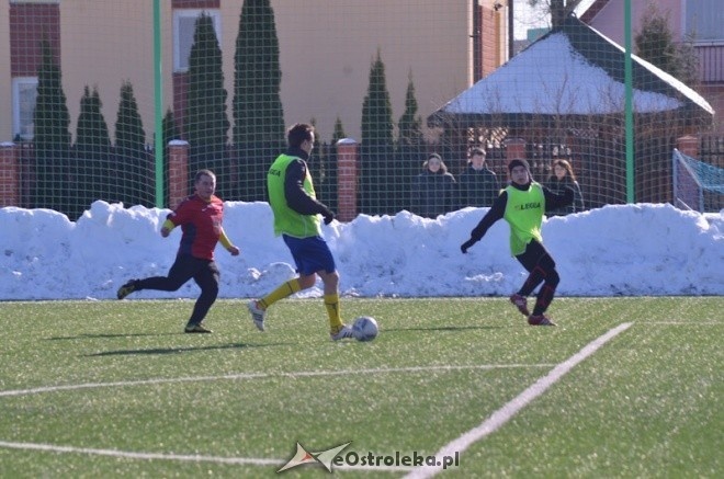 Narew Ostrołęka - KS CK Troszyn 8:0 [16.03.2013] - zdjęcie #8 - eOstroleka.pl