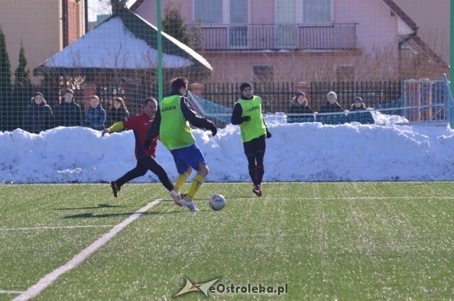 Narew Ostrołęka - KS CK Troszyn 8:0 [16.03.2013] - zdjęcie #7 - eOstroleka.pl