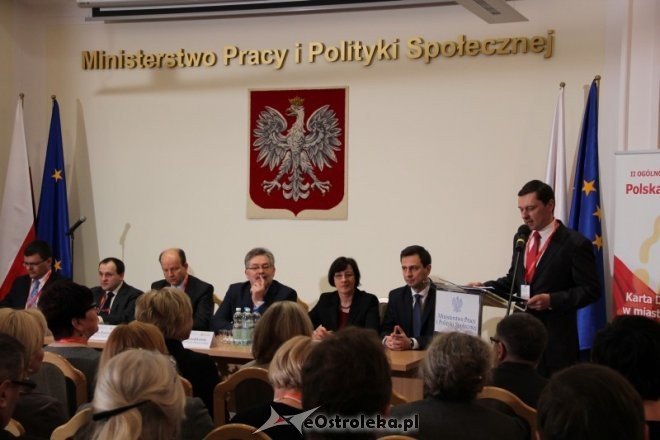 MPiPS: Konferencja - Polska dla Rodziny [18.03.2013] - zdjęcie #1 - eOstroleka.pl