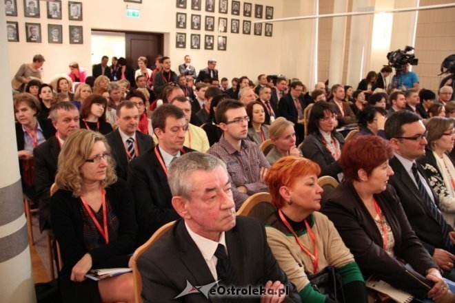 MPiPS: Konferencja - Polska dla Rodziny [18.03.2013] - zdjęcie #3 - eOstroleka.pl