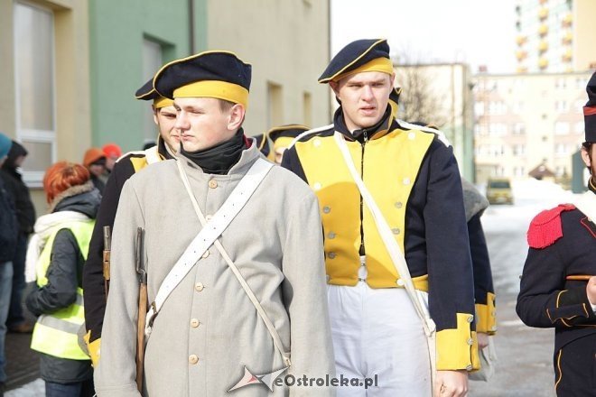Marsz upamiętniający 150 rocznicę wybuchu Powstania Styczniowego [22.03.2013] - zdjęcie #53 - eOstroleka.pl