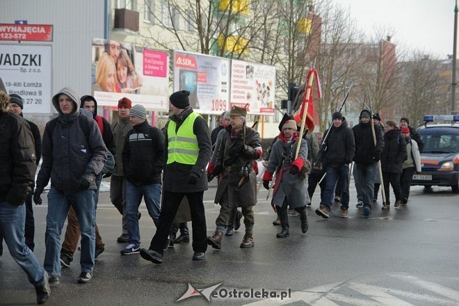Marsz upamiętniający 150 rocznicę wybuchu Powstania Styczniowego [22.03.2013] - zdjęcie #48 - eOstroleka.pl