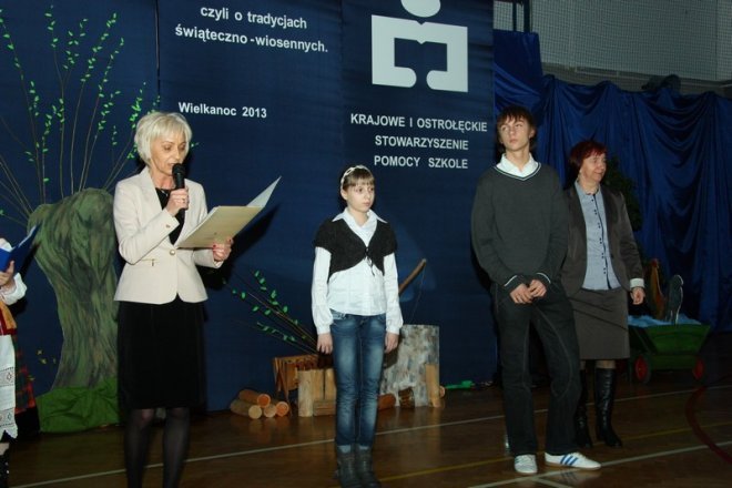Uruczystość w SP 10 [19.03.2013] - zdjęcie #18 - eOstroleka.pl