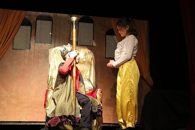 Poranek teatralny w klubie Oczko [25 III 2012] - zdjęcie #49 - eOstroleka.pl