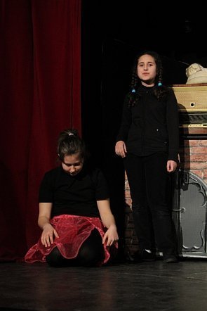 Poranek teatralny w klubie Oczko [25 III 2012] - zdjęcie #3 - eOstroleka.pl
