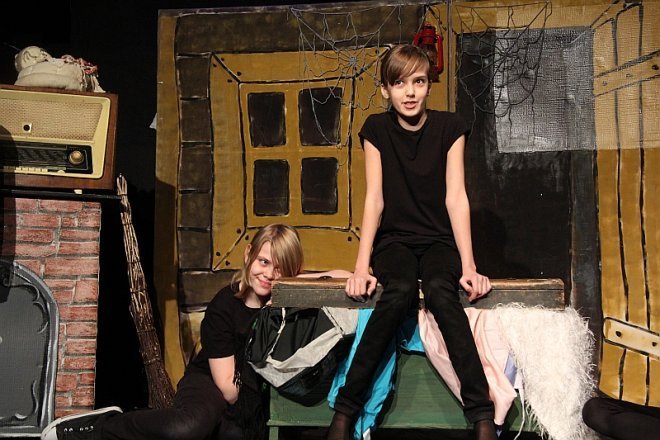 Poranek teatralny w klubie Oczko [25 III 2012] - zdjęcie #2 - eOstroleka.pl