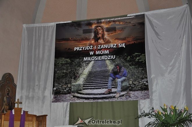 Groby Pańskie w ostrołęckich kościołach [29.03.2013] - zdjęcie #2 - eOstroleka.pl