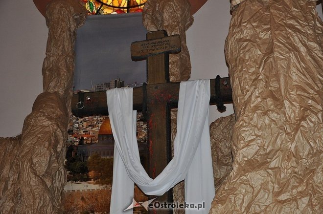 Groby Pańskie w ostrołęckich kościołach [29.03.2013] - zdjęcie #20 - eOstroleka.pl