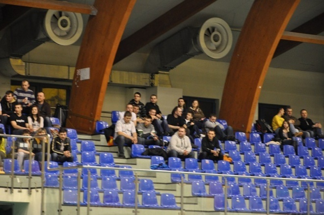 Nocna Liga Futsalu - ostatnia kolejka (05.04.2013) - zdjęcie #22 - eOstroleka.pl