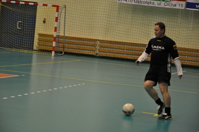 Nocna Liga Futsalu - ostatnia kolejka (05.04.2013) - zdjęcie #26 - eOstroleka.pl