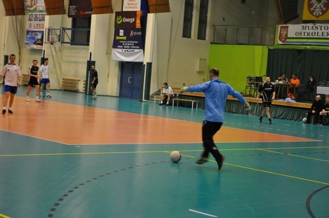 Nocna Liga Futsalu - ostatnia kolejka (05.04.2013) - zdjęcie #29 - eOstroleka.pl