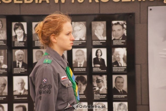 Miejskie obchody zbrodni katyńskiej i katastrofy w Smoleńsku [06.04.2013] - zdjęcie #28 - eOstroleka.pl