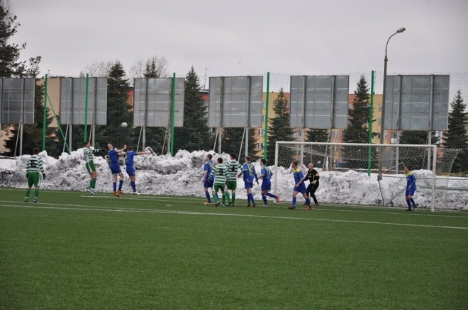 Liga okręgowa: Korona HiD Ostrołęka - Makowianka Maków Mazowiecki (06.04.2013) - zdjęcie #42 - eOstroleka.pl