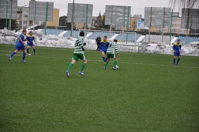 Liga okręgowa: Korona HiD Ostrołęka - Makowianka Maków Mazowiecki (06.04.2013) - zdjęcie #41 - eOstroleka.pl