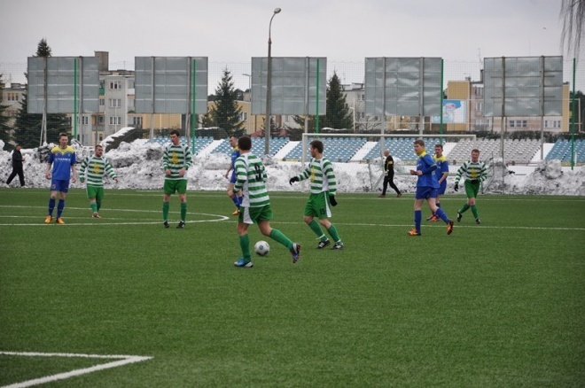 Liga okręgowa: Korona HiD Ostrołęka - Makowianka Maków Mazowiecki (06.04.2013) - zdjęcie #38 - eOstroleka.pl