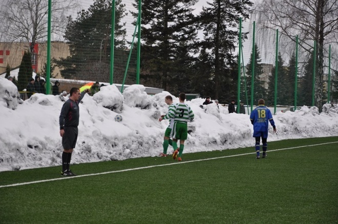 Liga okręgowa: Korona HiD Ostrołęka - Makowianka Maków Mazowiecki (06.04.2013) - zdjęcie #35 - eOstroleka.pl