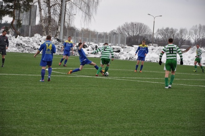 Liga okręgowa: Korona HiD Ostrołęka - Makowianka Maków Mazowiecki (06.04.2013) - zdjęcie #31 - eOstroleka.pl