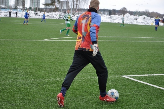 Liga okręgowa: Korona HiD Ostrołęka - Makowianka Maków Mazowiecki (06.04.2013) - zdjęcie #26 - eOstroleka.pl