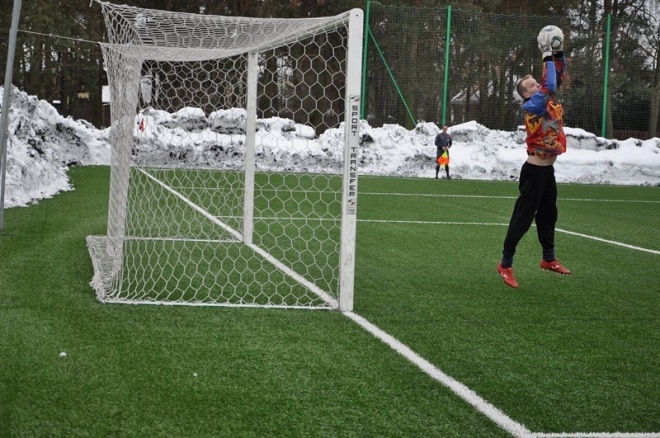 Liga okręgowa: Korona HiD Ostrołęka - Makowianka Maków Mazowiecki (06.04.2013) - zdjęcie #21 - eOstroleka.pl