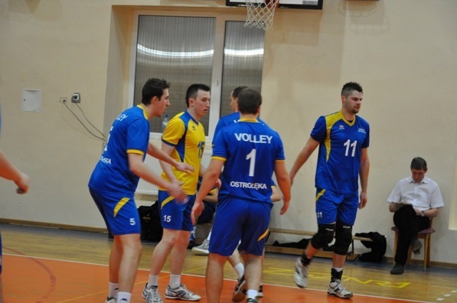 IV liga: SPS Volley Ostrołęka - UKS Wilanów Powsinek (06.04.2013) - zdjęcie #8 - eOstroleka.pl