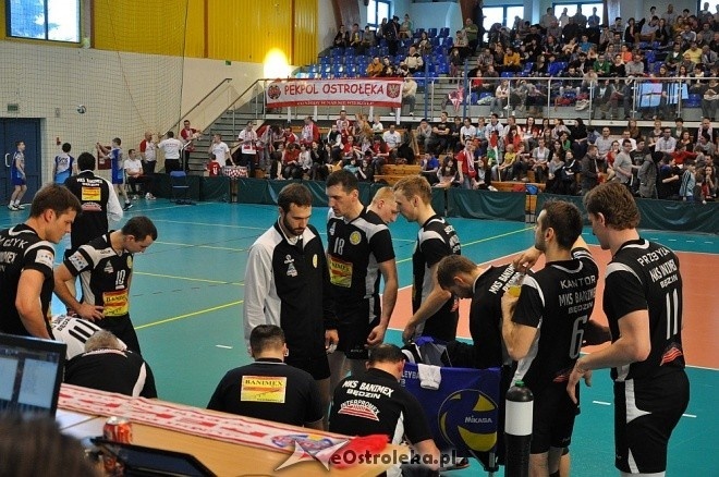 I runda play-off: Pekpol Ostrołęka - MKS Będzin [7.04.2013] - zdjęcie #17 - eOstroleka.pl