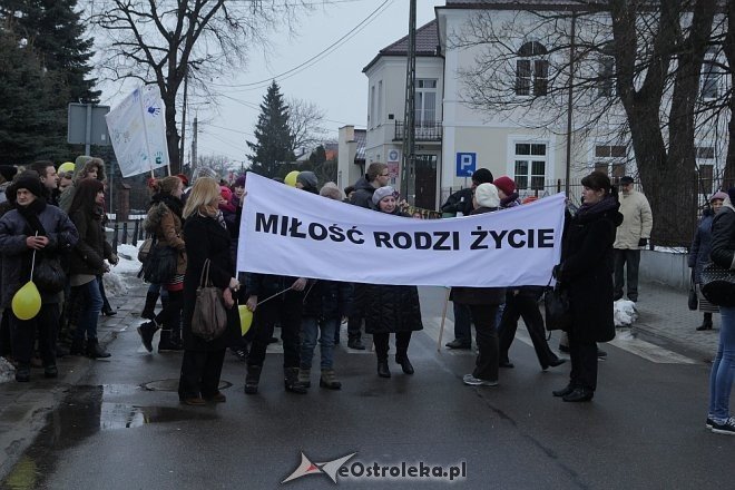 Marsz dla Życia i Rodziny [08.04.2013] - zdjęcie #1 - eOstroleka.pl