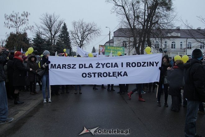 Marsz dla Życia i Rodziny [08.04.2013] - zdjęcie #3 - eOstroleka.pl