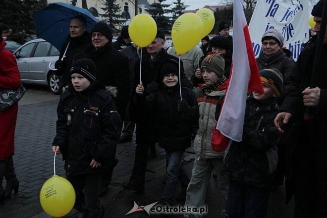 Marsz dla Życia i Rodziny [08.04.2013] - zdjęcie #18 - eOstroleka.pl