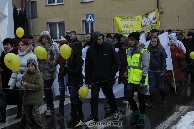 Marsz dla Życia i Rodziny [08.04.2013] - zdjęcie #102 - eOstroleka.pl
