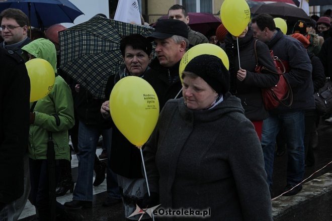 Marsz dla Życia i Rodziny [08.04.2013] - zdjęcie #48 - eOstroleka.pl