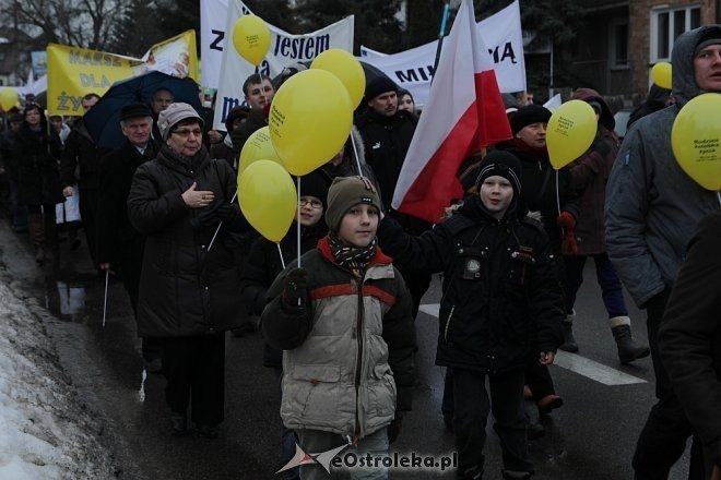 Marsz dla Życia i Rodziny [08.04.2013] - zdjęcie #70 - eOstroleka.pl