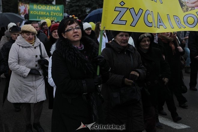 Marsz dla Życia i Rodziny [08.04.2013] - zdjęcie #75 - eOstroleka.pl