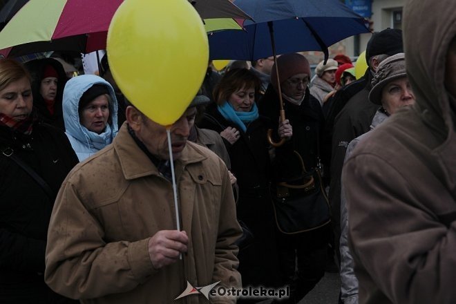 Marsz dla Życia i Rodziny [08.04.2013] - zdjęcie #41 - eOstroleka.pl