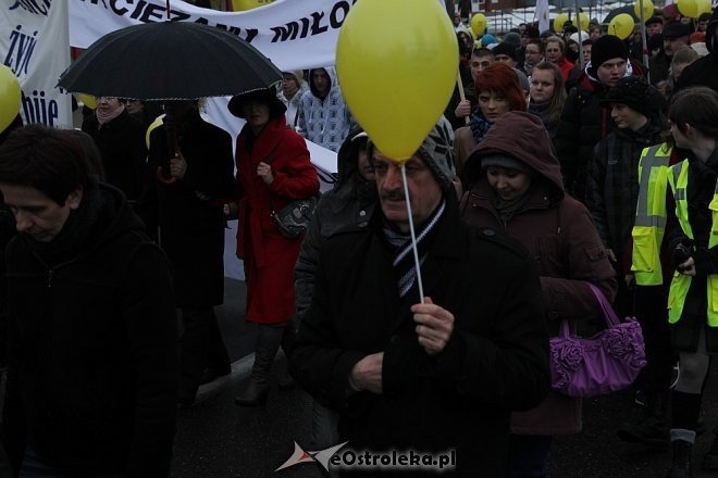 Marsz dla Życia i Rodziny [08.04.2013] - zdjęcie #29 - eOstroleka.pl