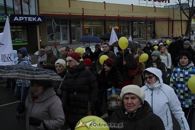 Marsz dla Życia i Rodziny [08.04.2013] - zdjęcie #12 - eOstroleka.pl