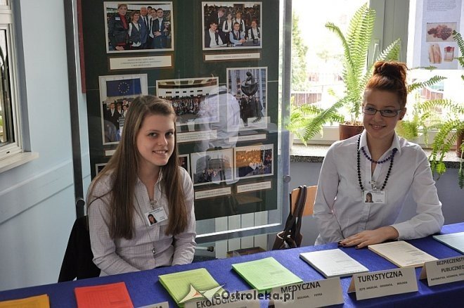 Festiwal Nauki w Zespole Szkół nr. 5 w Ostrołęce [09.04.2013] - zdjęcie #32 - eOstroleka.pl